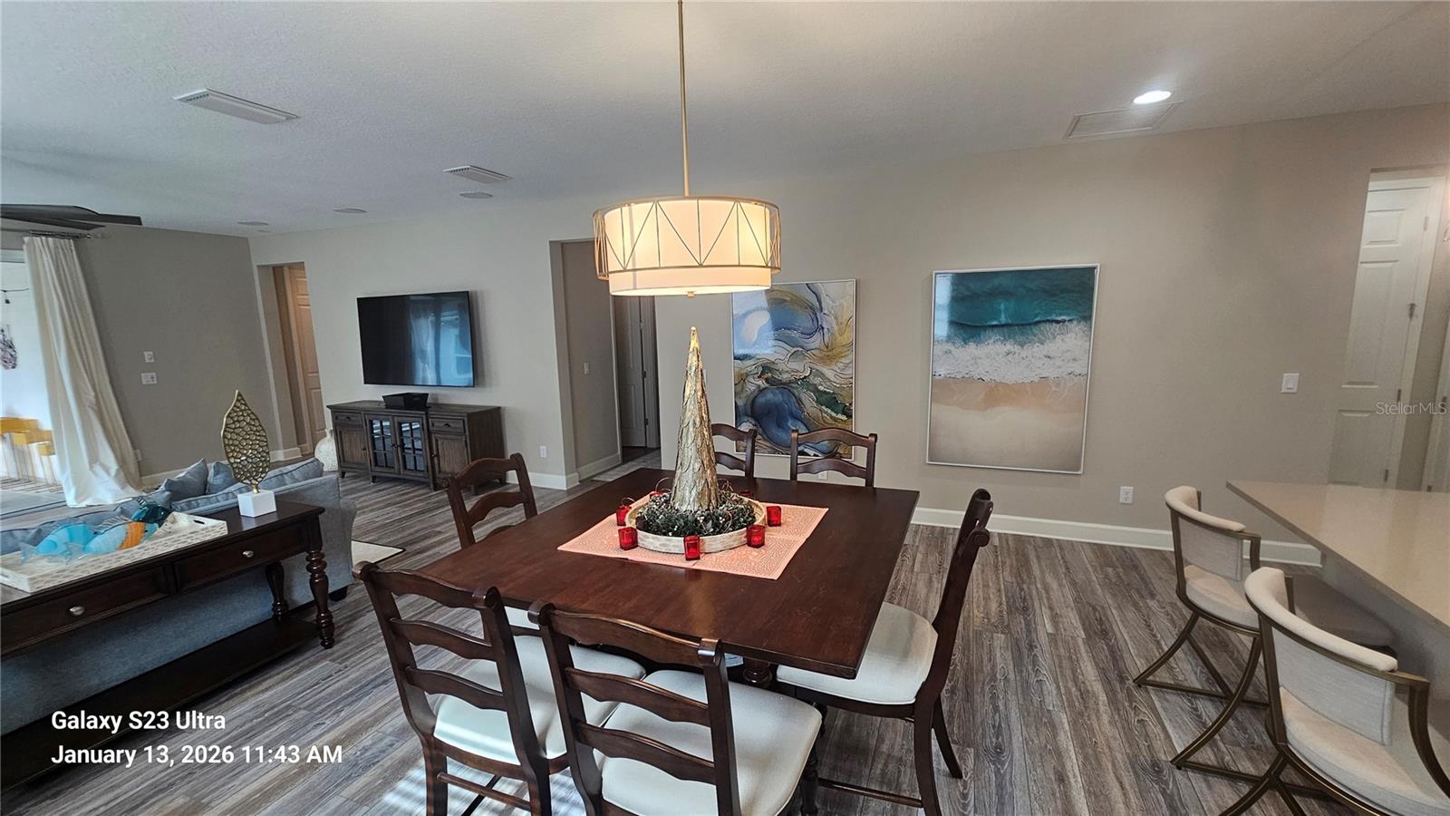 Image 14 of 56 For 21 Los Lagos Boulevard