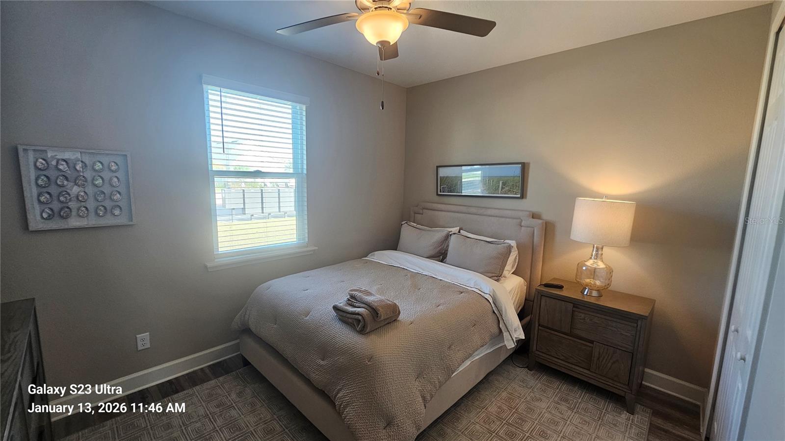 Image 20 of 56 For 21 Los Lagos Boulevard