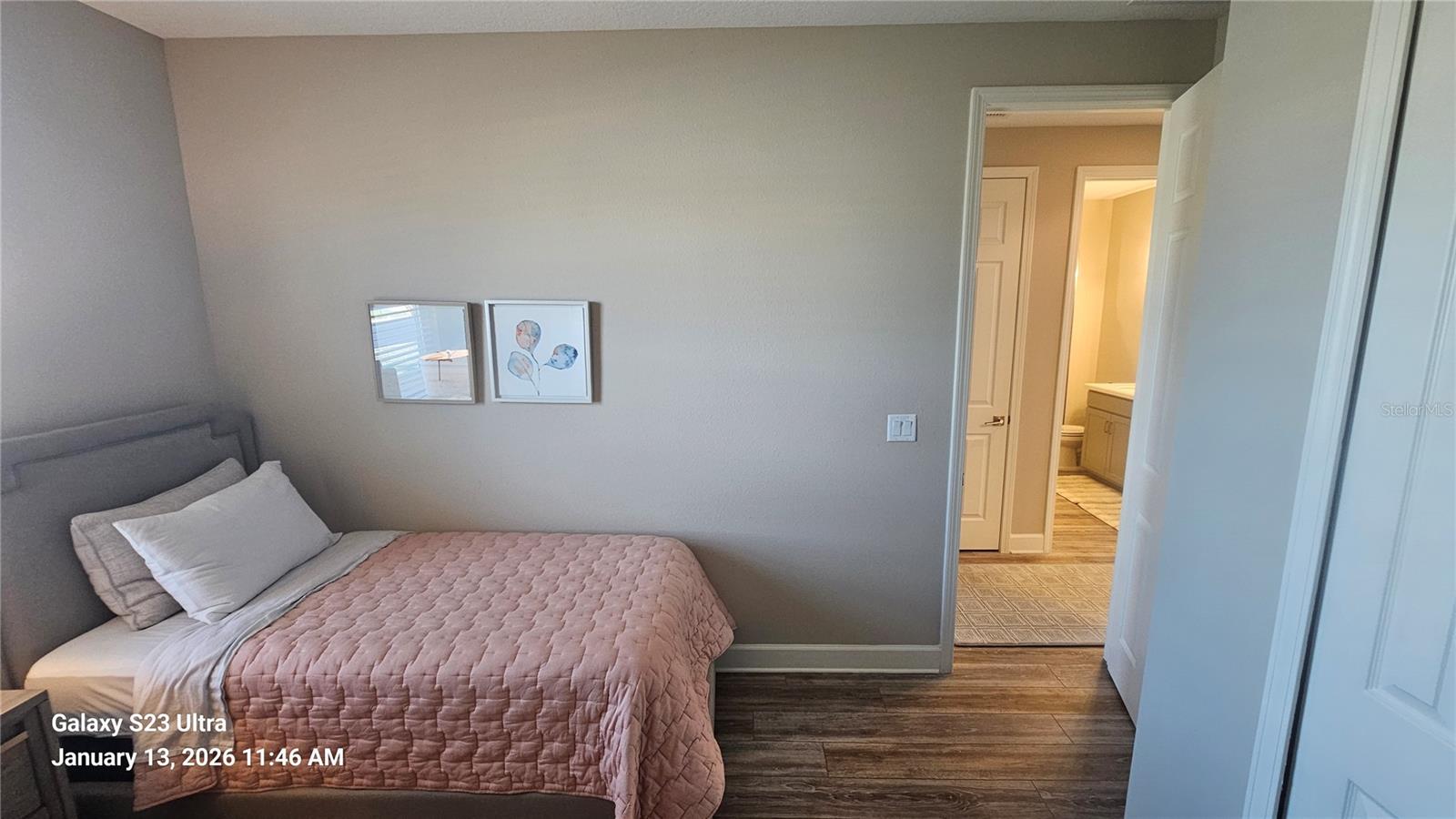 Image 23 of 56 For 21 Los Lagos Boulevard