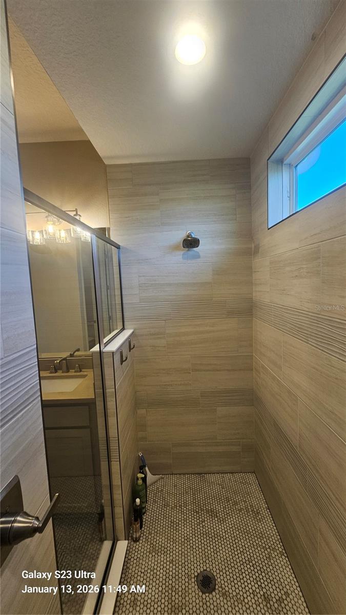 Image 34 of 56 For 21 Los Lagos Boulevard