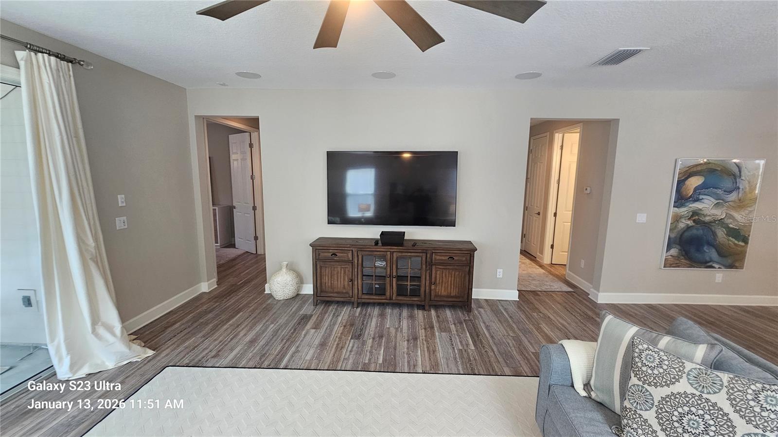 Image 41 of 56 For 21 Los Lagos Boulevard