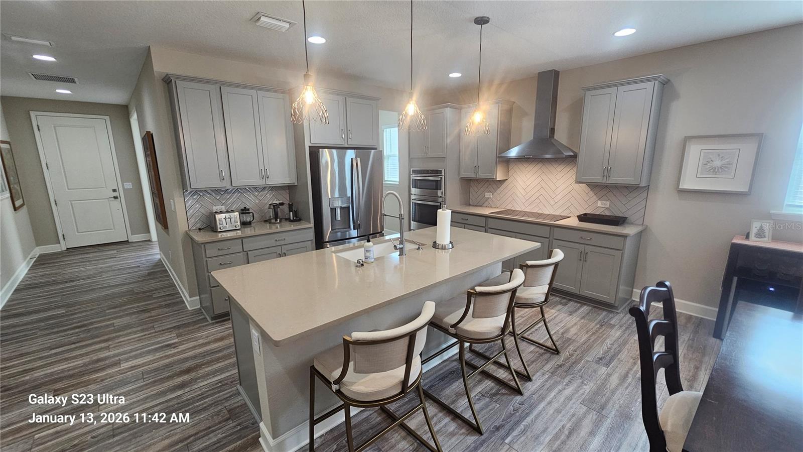 Image 9 of 56 For 21 Los Lagos Boulevard