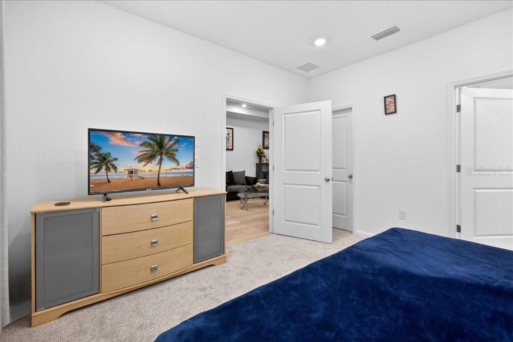 Image 18 of 32 For 180 Misty Harbor Trace