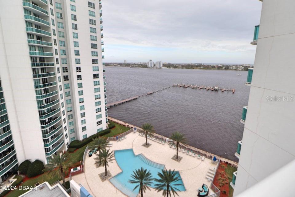 Image 20 of 45 For 231 Riverside Drive 1106-1