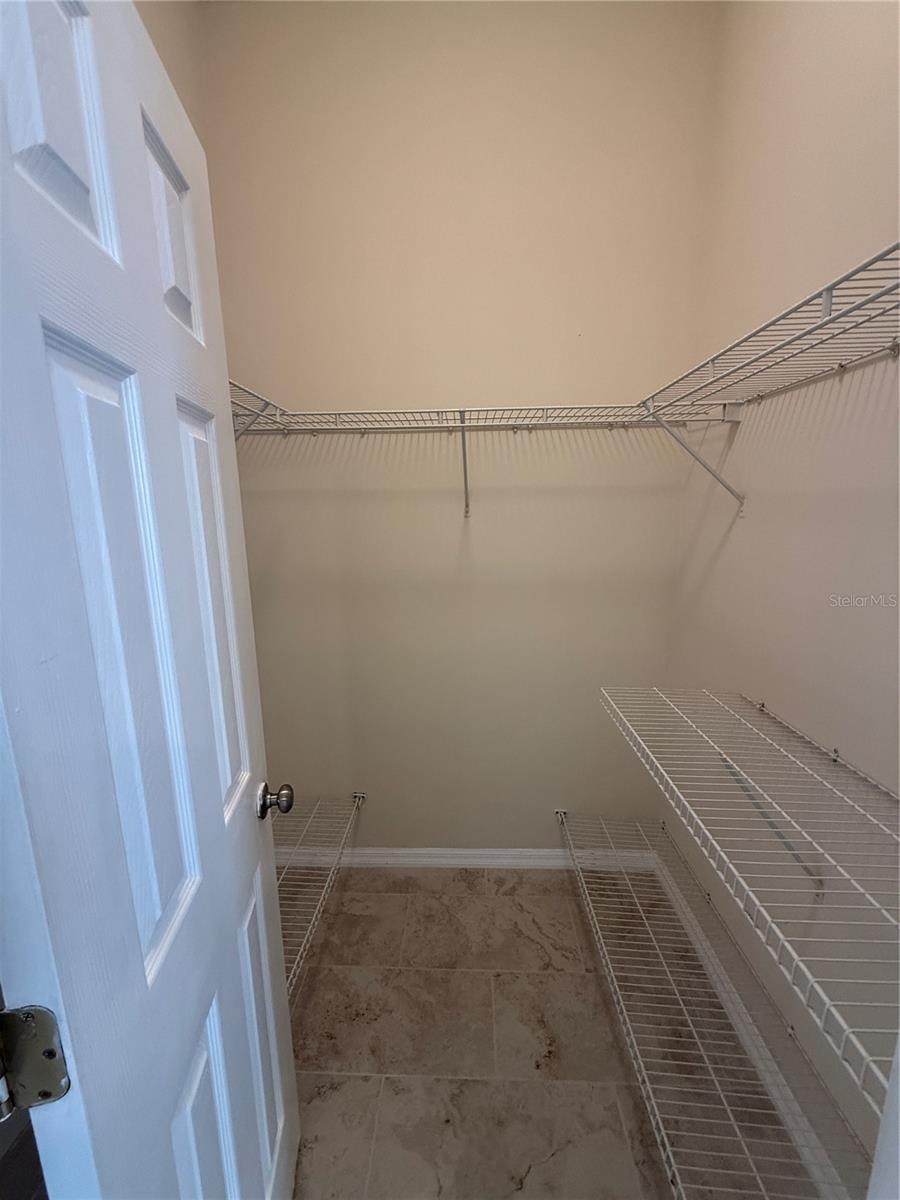 Image 11 of 14 For 4 Wood Amber Lane