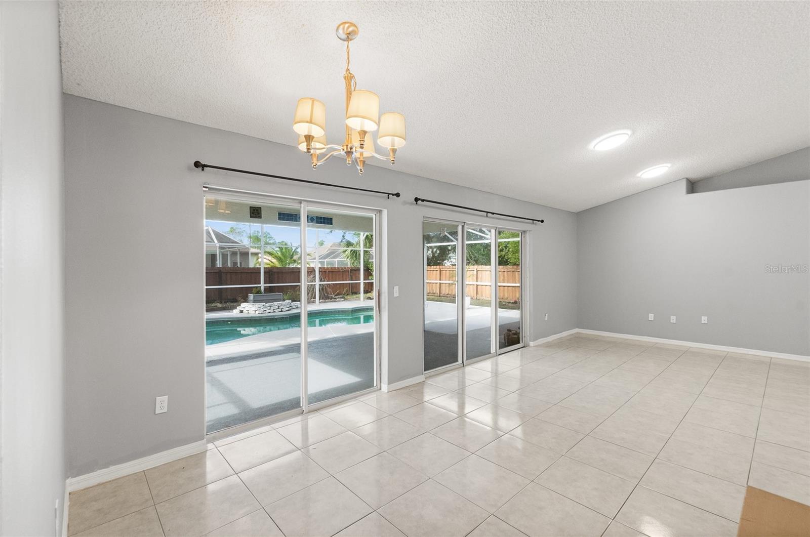 Image 15 of 38 For 21 Whittington Drive