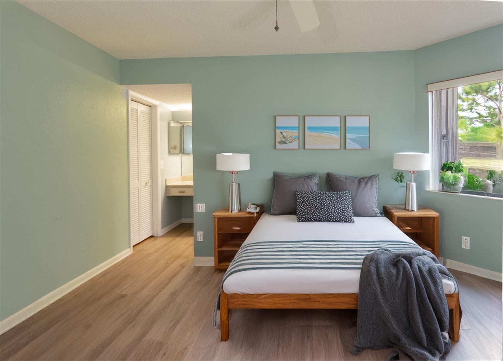 Image 24 of 48 For 17 Sherbury Court 17