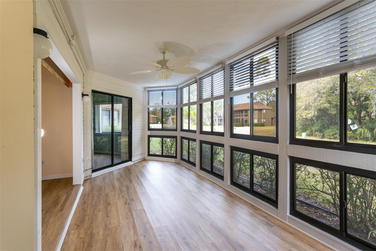 Image 34 of 48 For 17 Sherbury Court 17