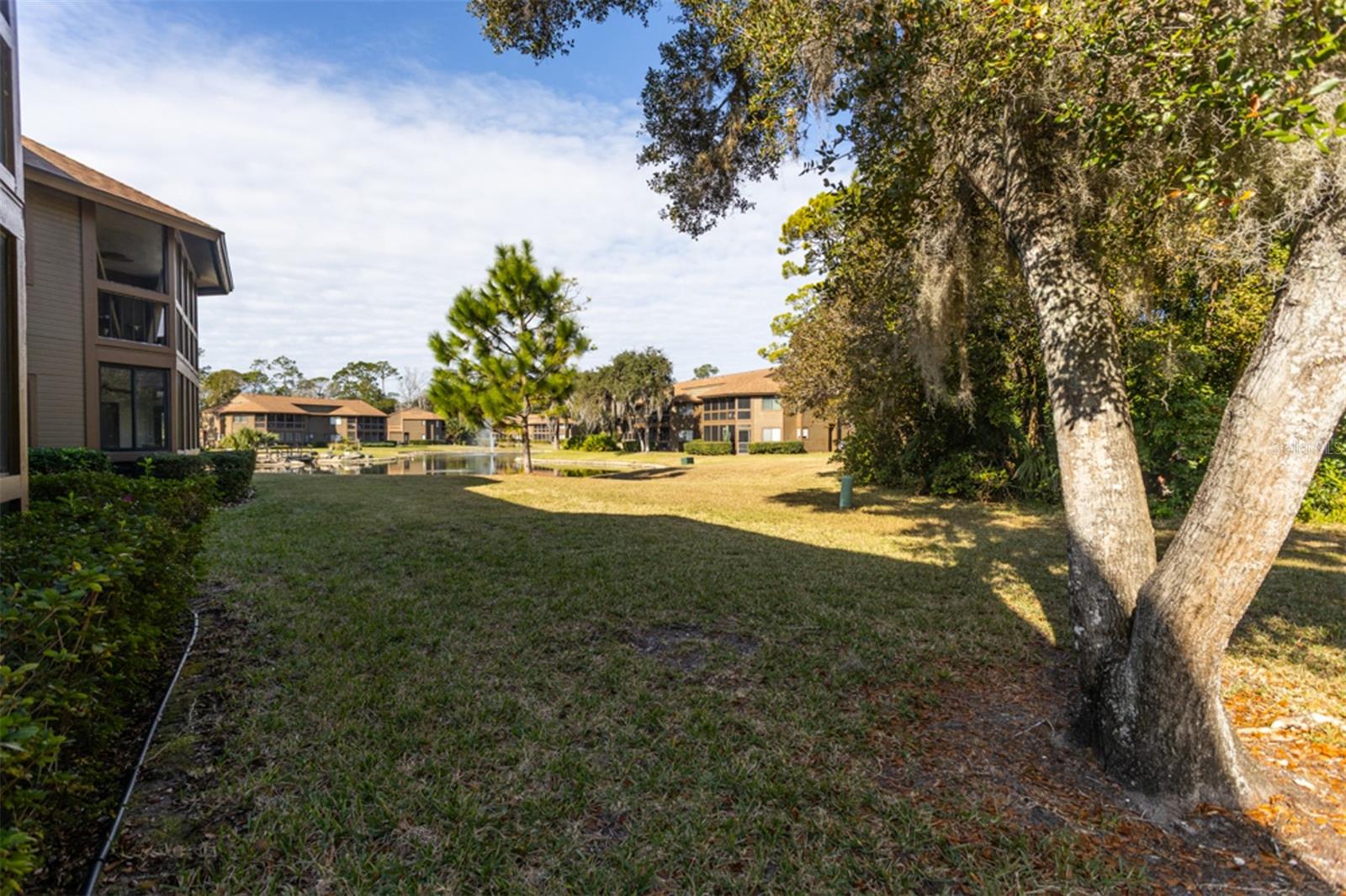 Image 36 of 48 For 17 Sherbury Court 17