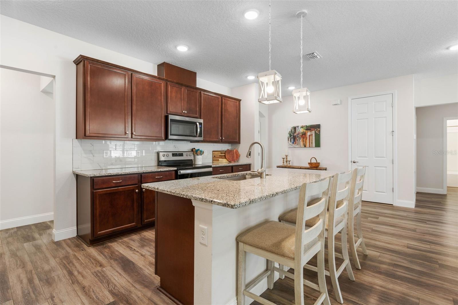 Image 15 of 58 For 106 Birchwood Drive