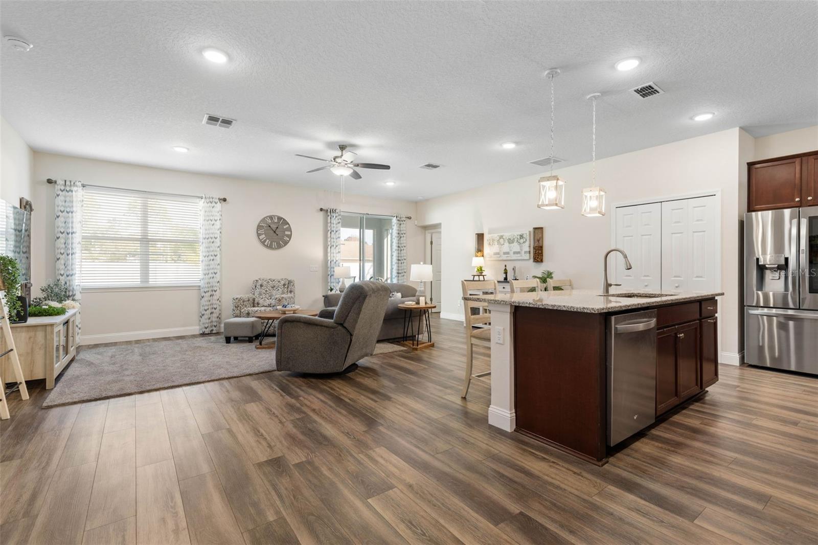 Image 4 of 58 For 106 Birchwood Drive