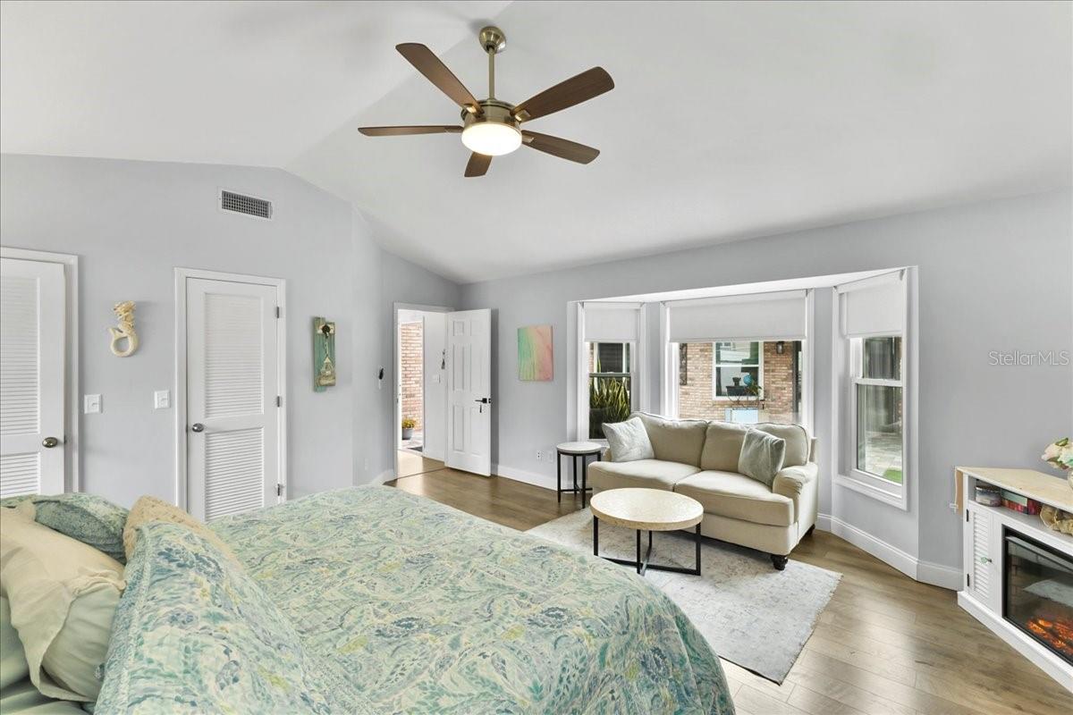 Image 28 of 80 For 105 Shadowcreek Way