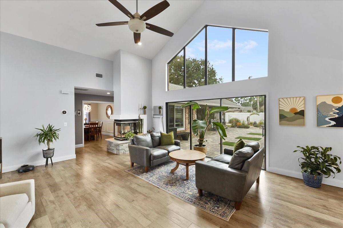 Image 9 of 80 For 105 Shadowcreek Way