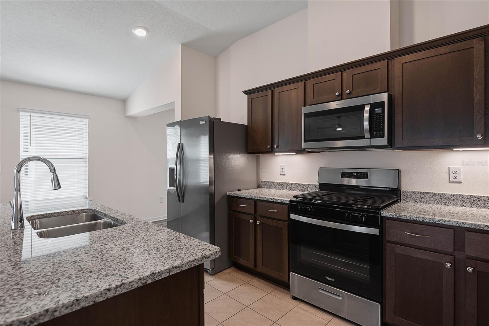 Image 15 of 61 For 20 Willow Street