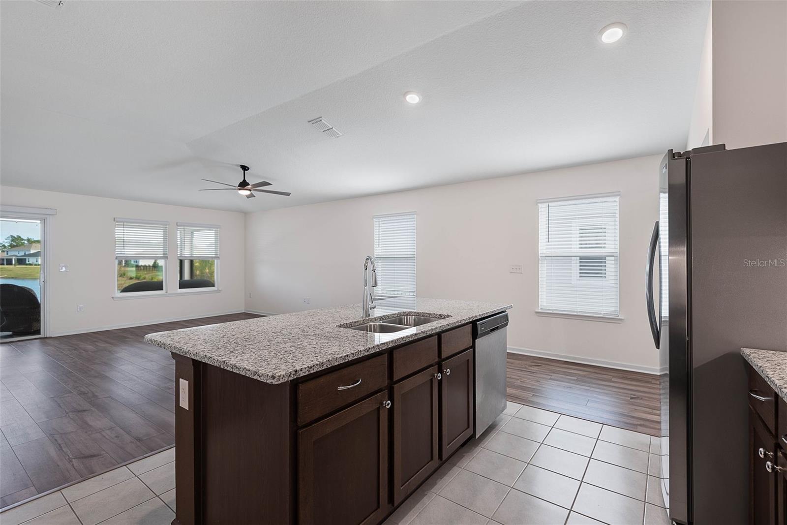 Image 16 of 61 For 20 Willow Street