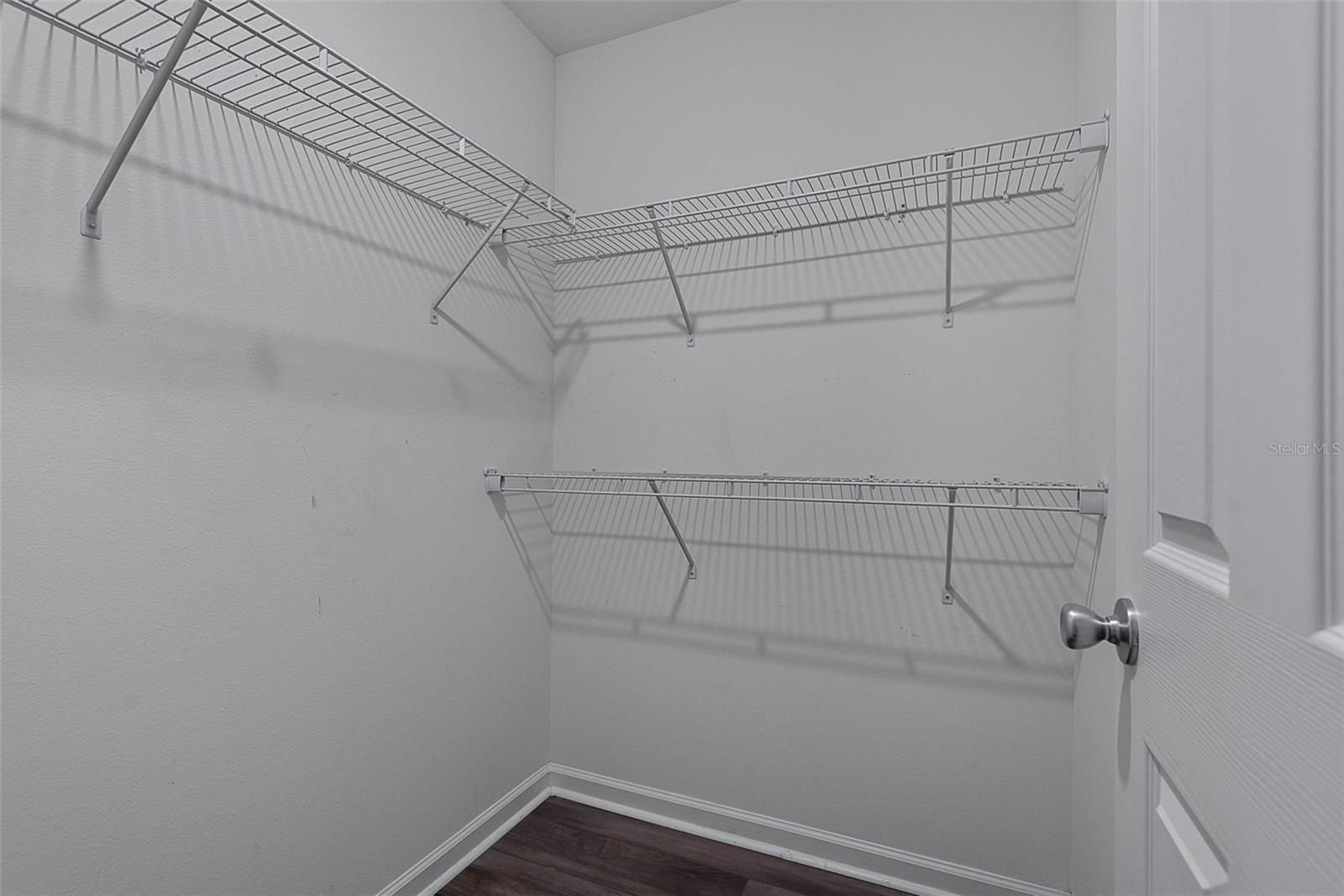 Image 37 of 61 For 20 Willow Street