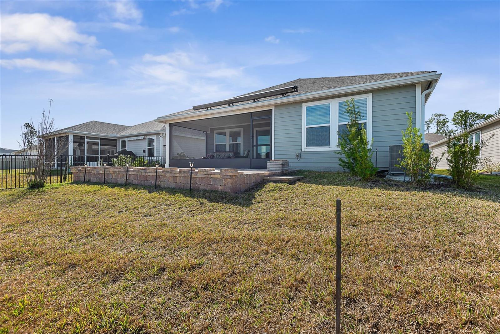 Image 47 of 61 For 20 Willow Street