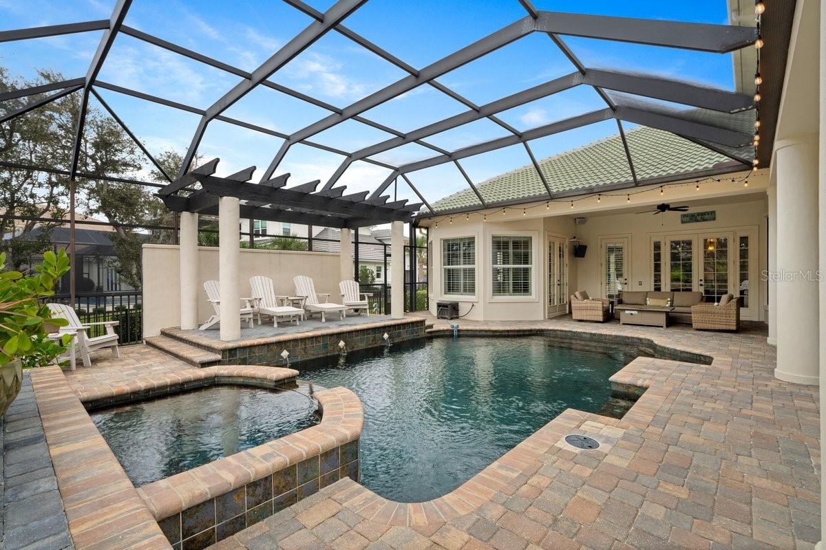 Image 32 of 73 For 10 Rue Grande Mer