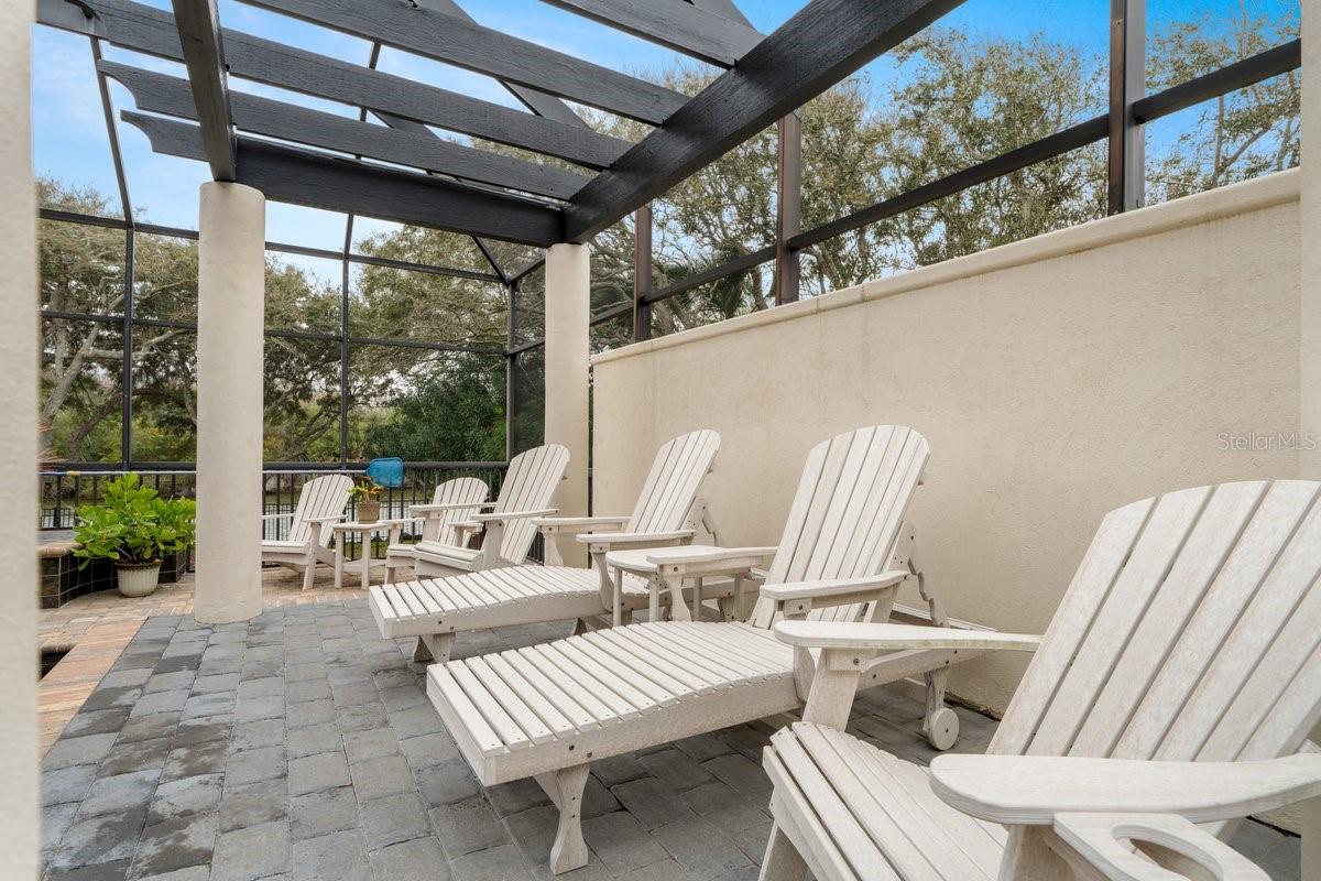 Image 34 of 73 For 10 Rue Grande Mer