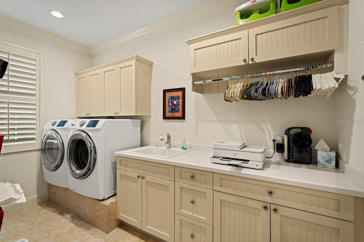 Image 64 of 73 For 10 Rue Grande Mer