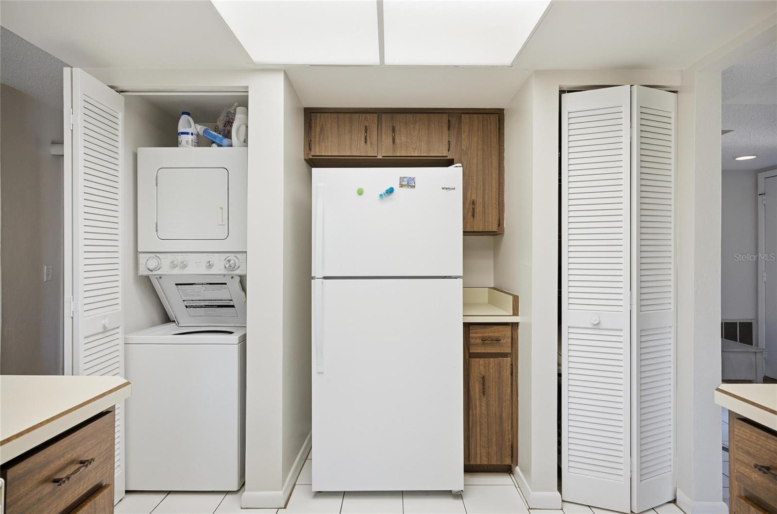 Image 17 of 74 For 31 Oxford Lane