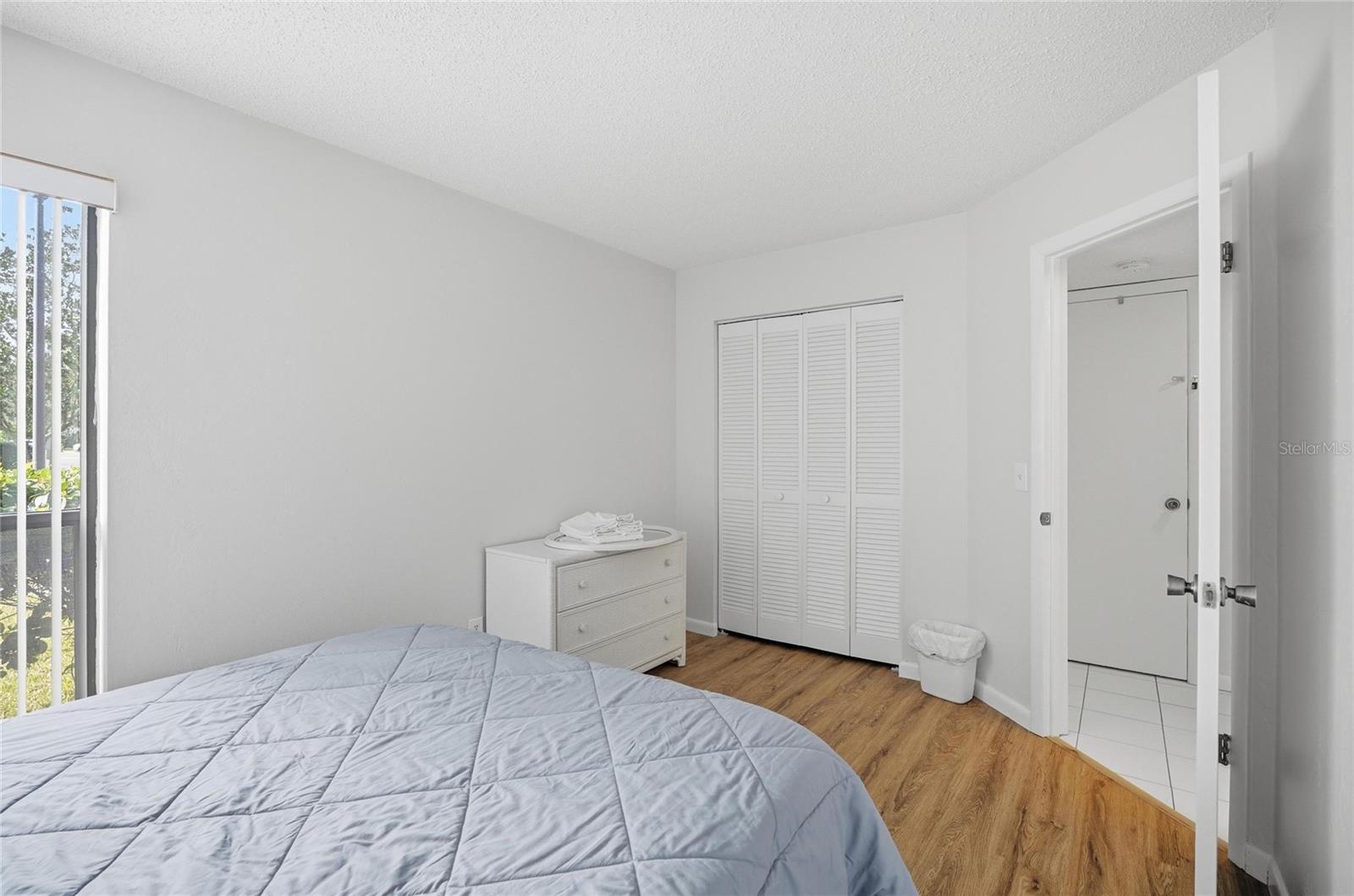 Image 39 of 74 For 31 Oxford Lane