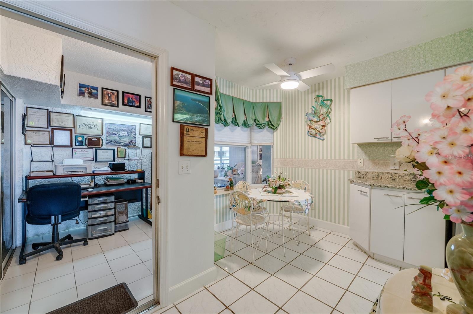 Image 10 of 31 For 4565 Atlantic Avenue 5708