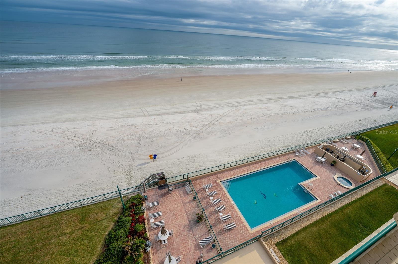 Image 29 of 31 For 4565 Atlantic Avenue 5708