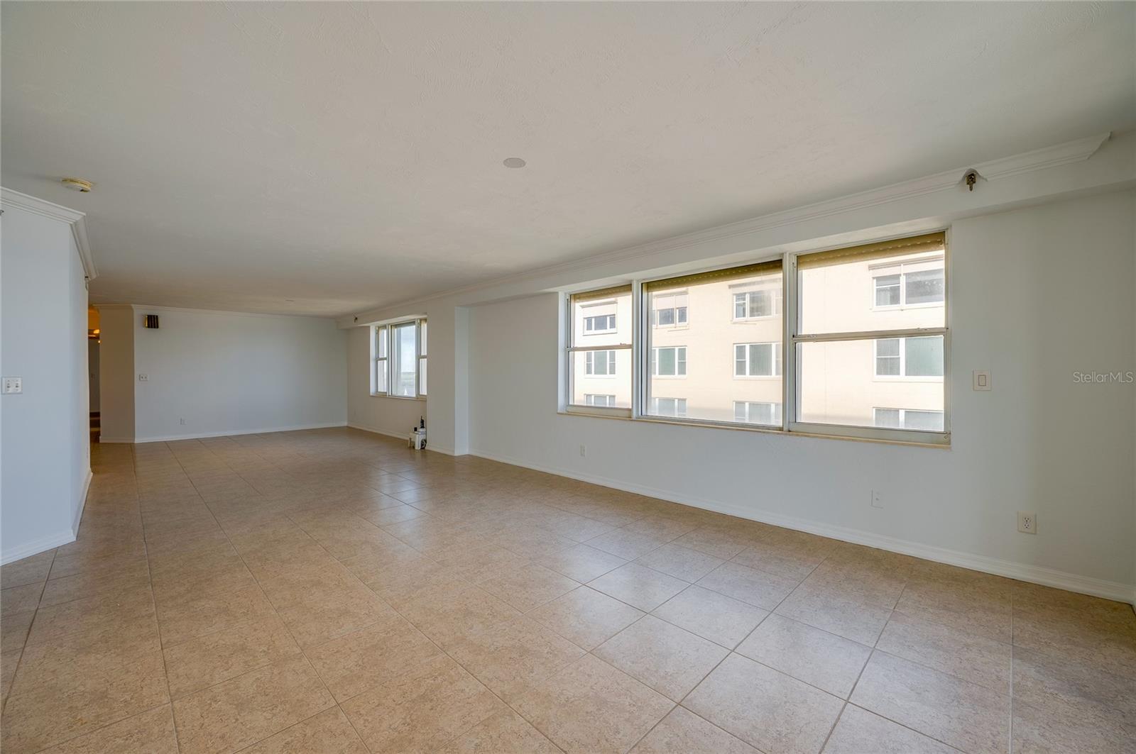 Image 16 of 40 For 4545 Atlantic Avenue 3506