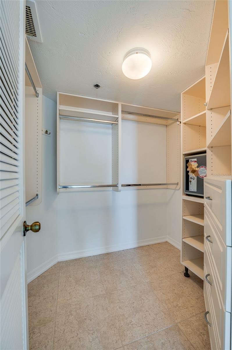 Image 22 of 40 For 4545 Atlantic Avenue 3506