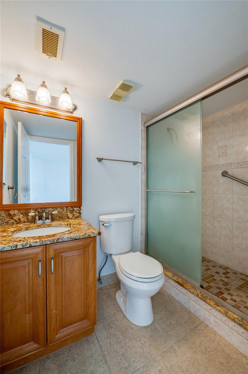 Image 25 of 40 For 4545 Atlantic Avenue 3506