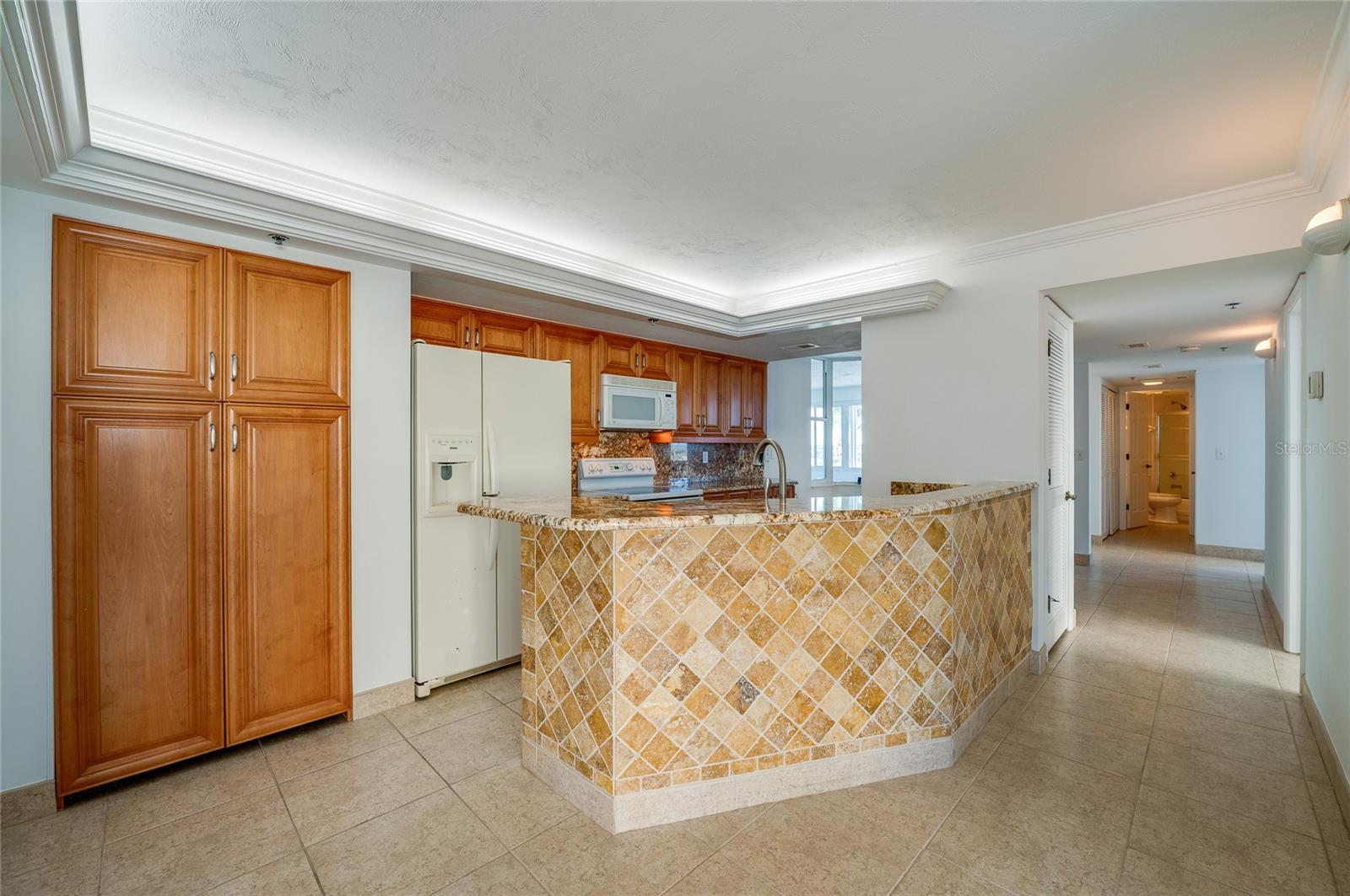 Image 8 of 40 For 4545 Atlantic Avenue 3506