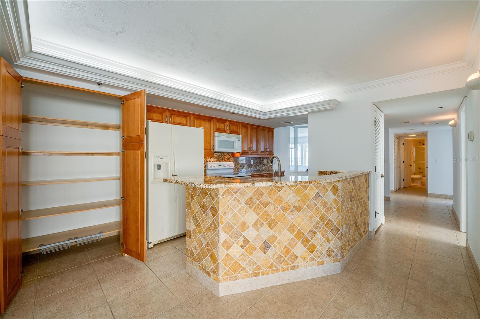 Image 9 of 40 For 4545 Atlantic Avenue 3506