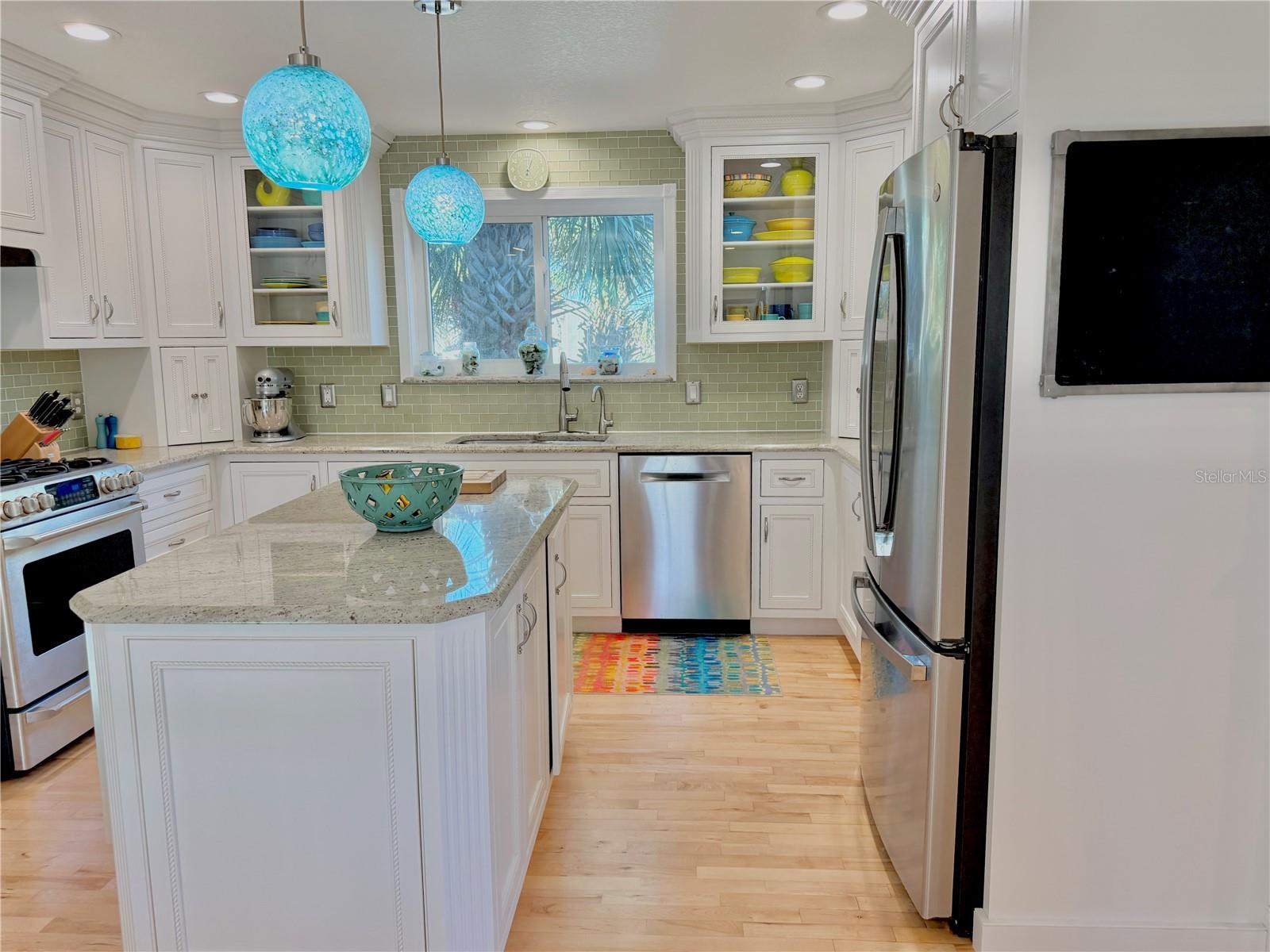 Image 18 of 89 For 56 Seascape Drive