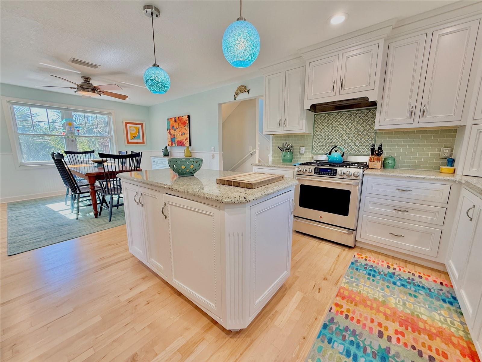 Image 19 of 89 For 56 Seascape Drive