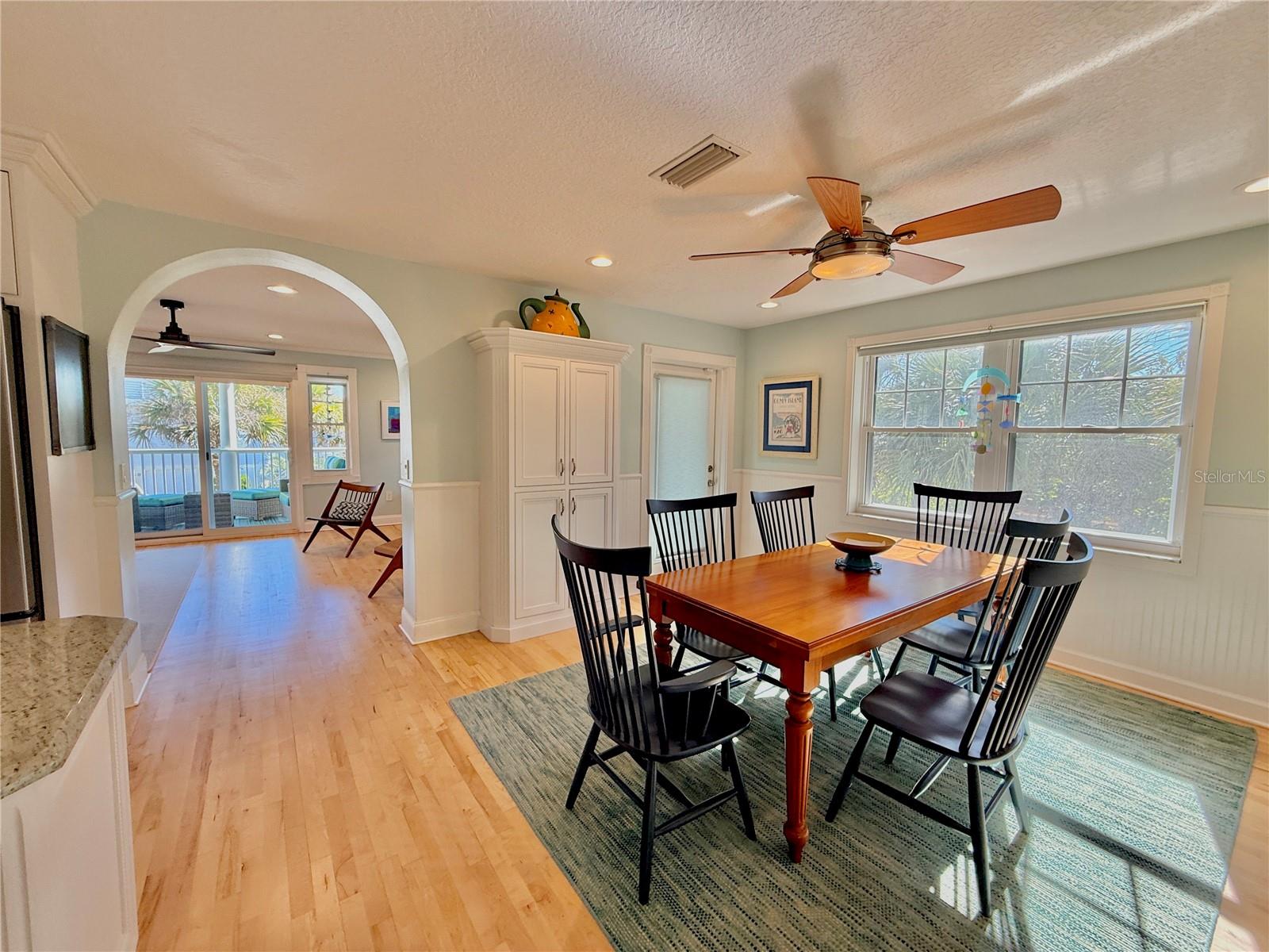 Image 21 of 89 For 56 Seascape Drive