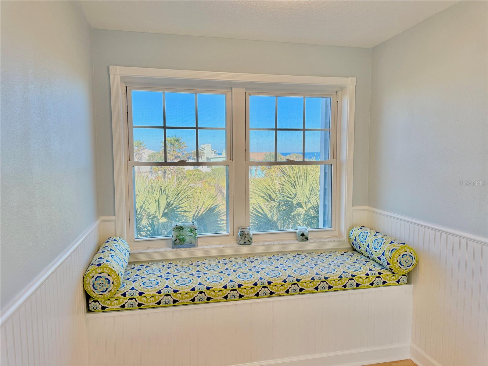 Image 49 of 89 For 56 Seascape Drive