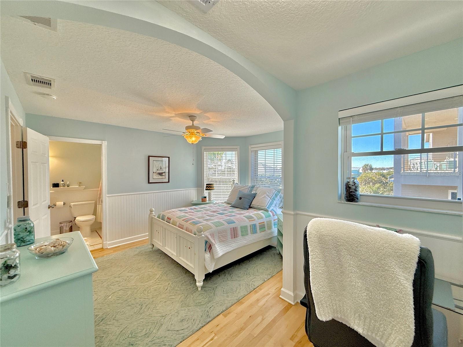 Image 80 of 89 For 56 Seascape Drive