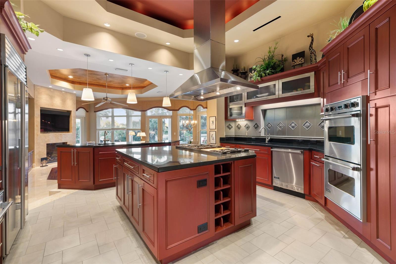 Image 18 of 100 For 131 Island Estates Parkway