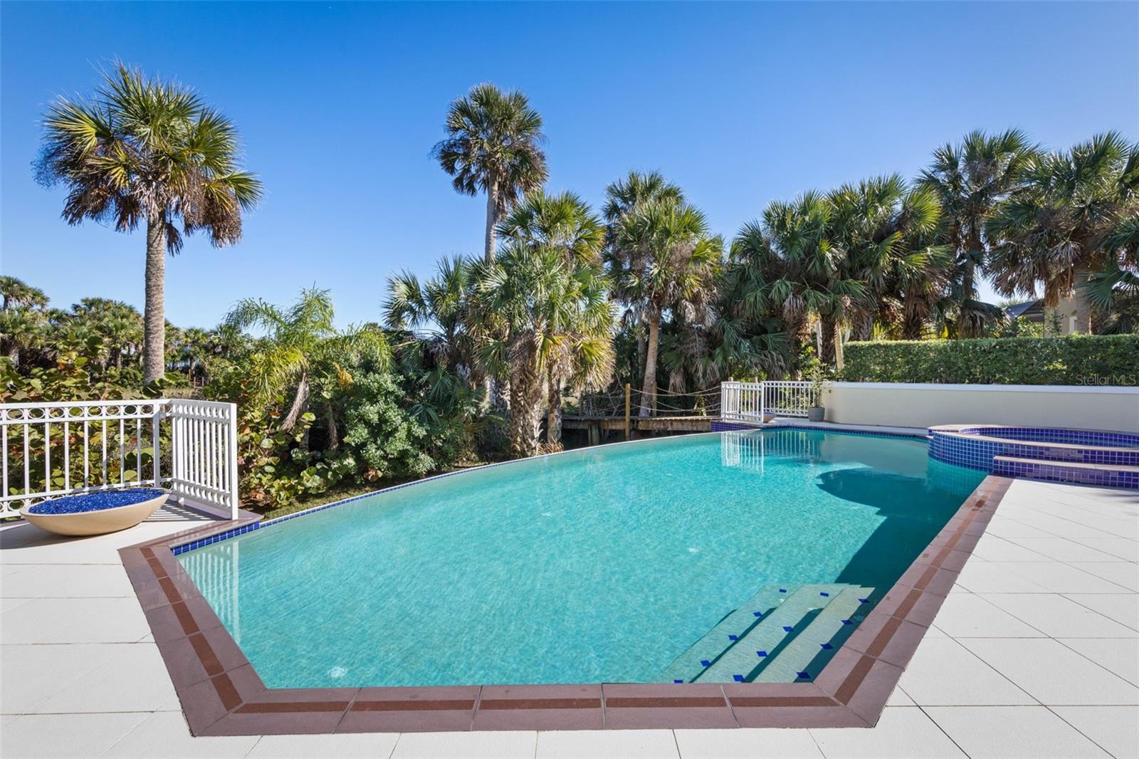 Image 29 of 100 For 131 Island Estates Parkway