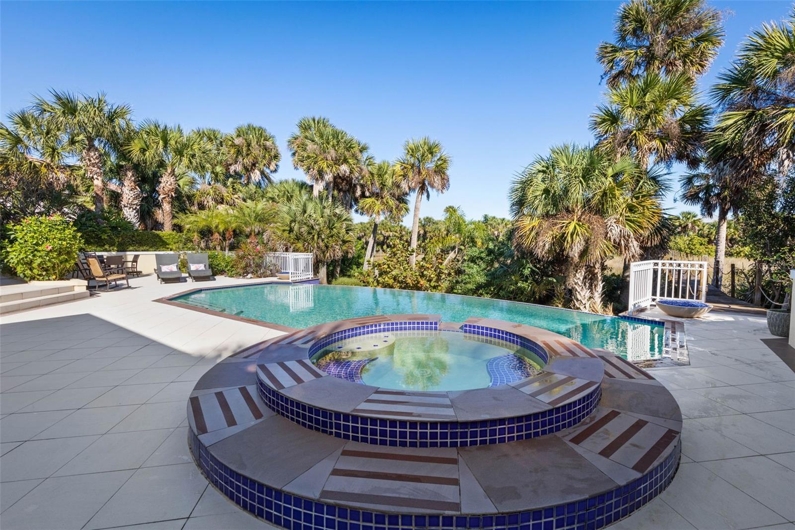 Image 33 of 100 For 131 Island Estates Parkway