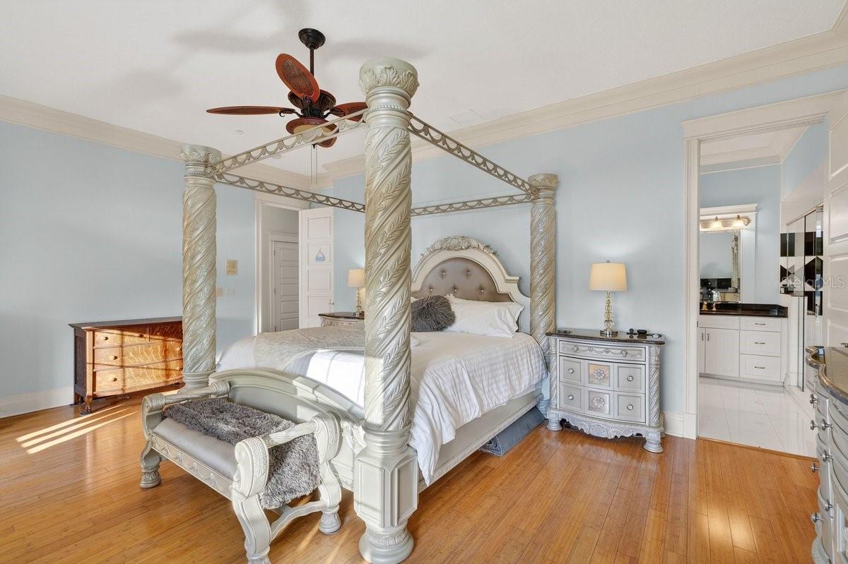 Image 21 of 65 For 29 Oak View Circle E