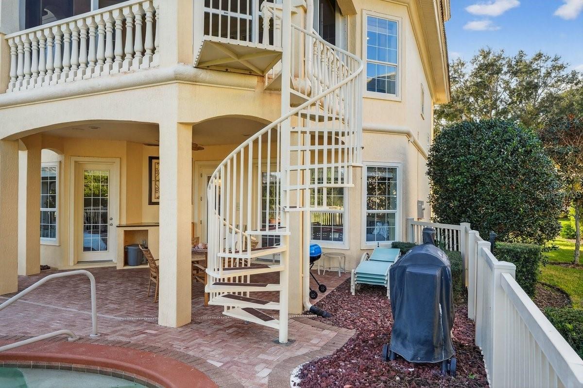 Image 44 of 65 For 29 Oak View Circle E