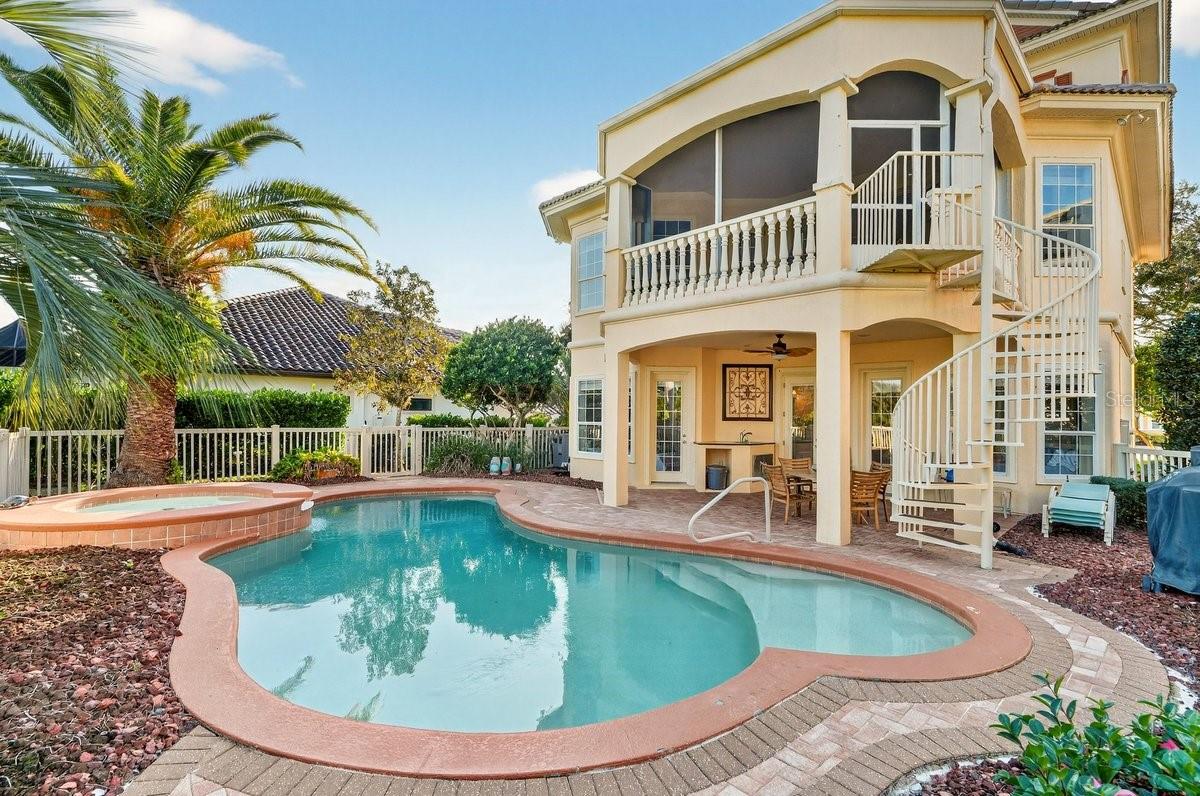 Image 47 of 65 For 29 Oak View Circle E