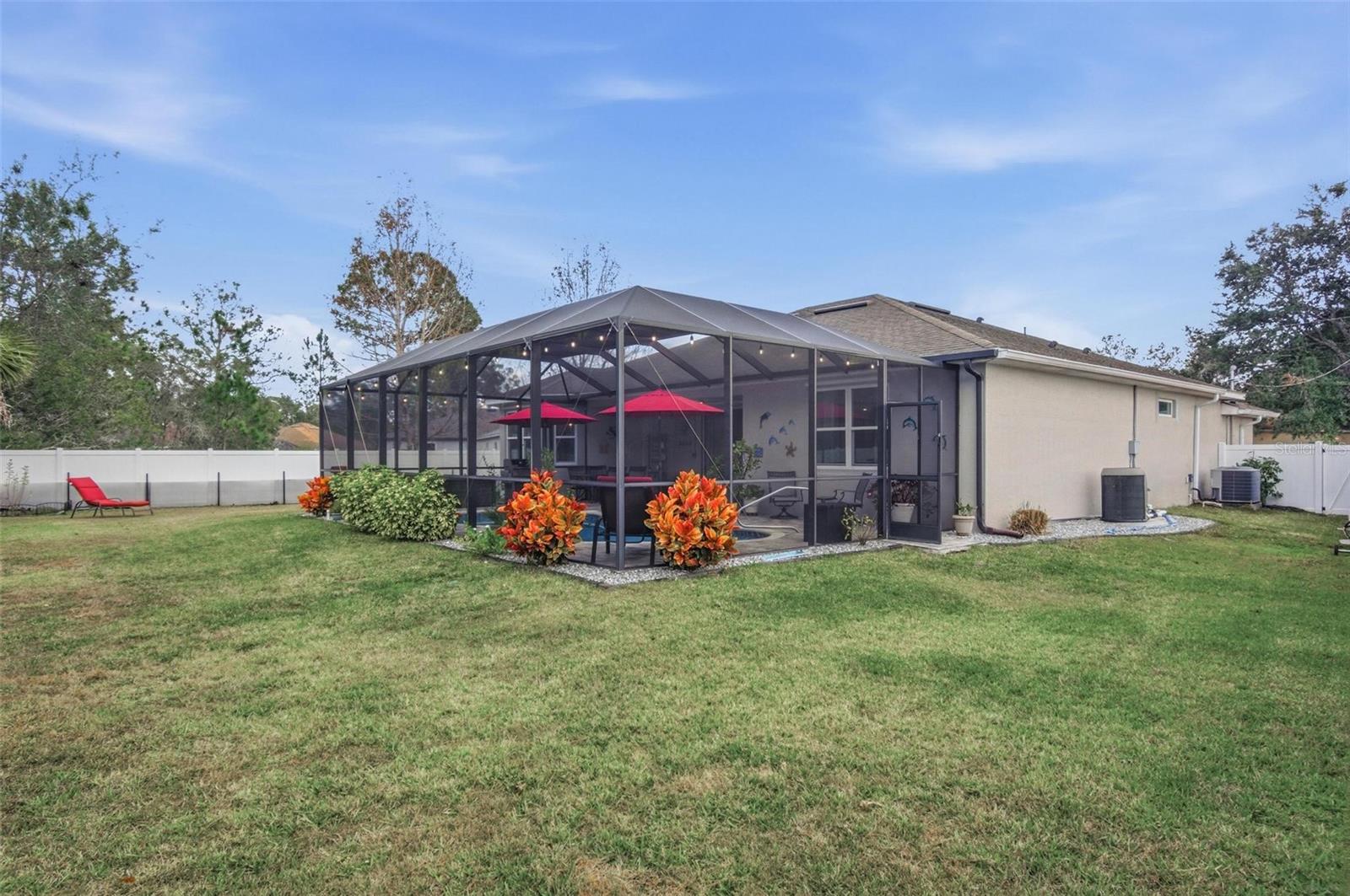 Image 11 of 46 For 15 Pineapple Drive