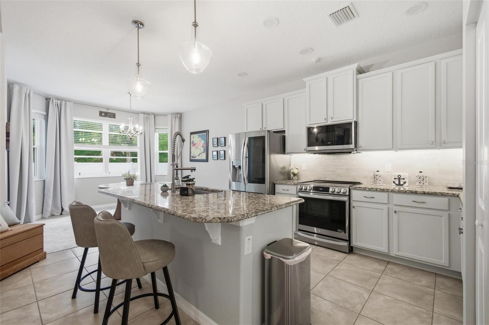 Image 17 of 46 For 15 Pineapple Drive