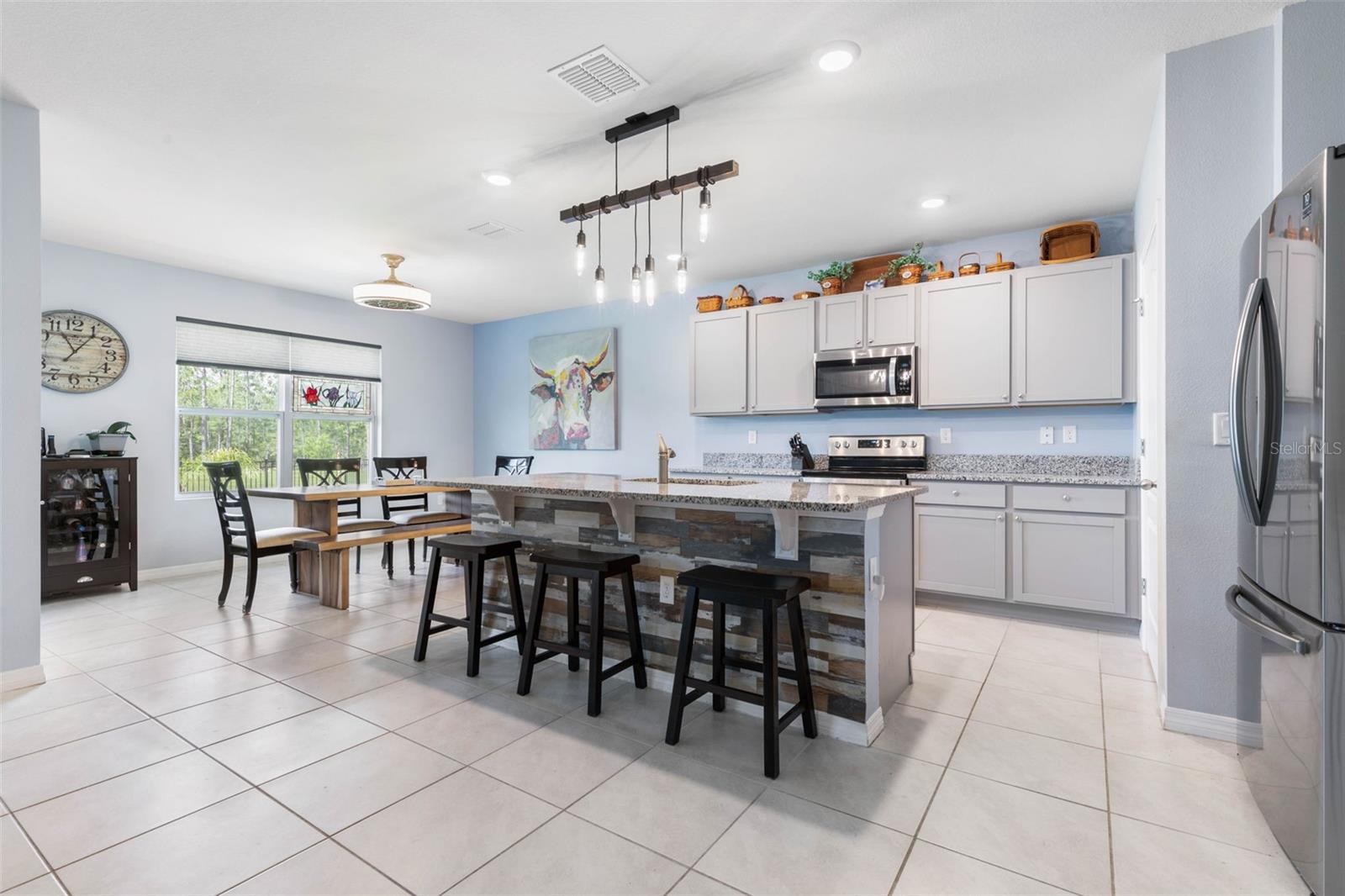 Image 13 of 53 For 277 Sunset Point Drive