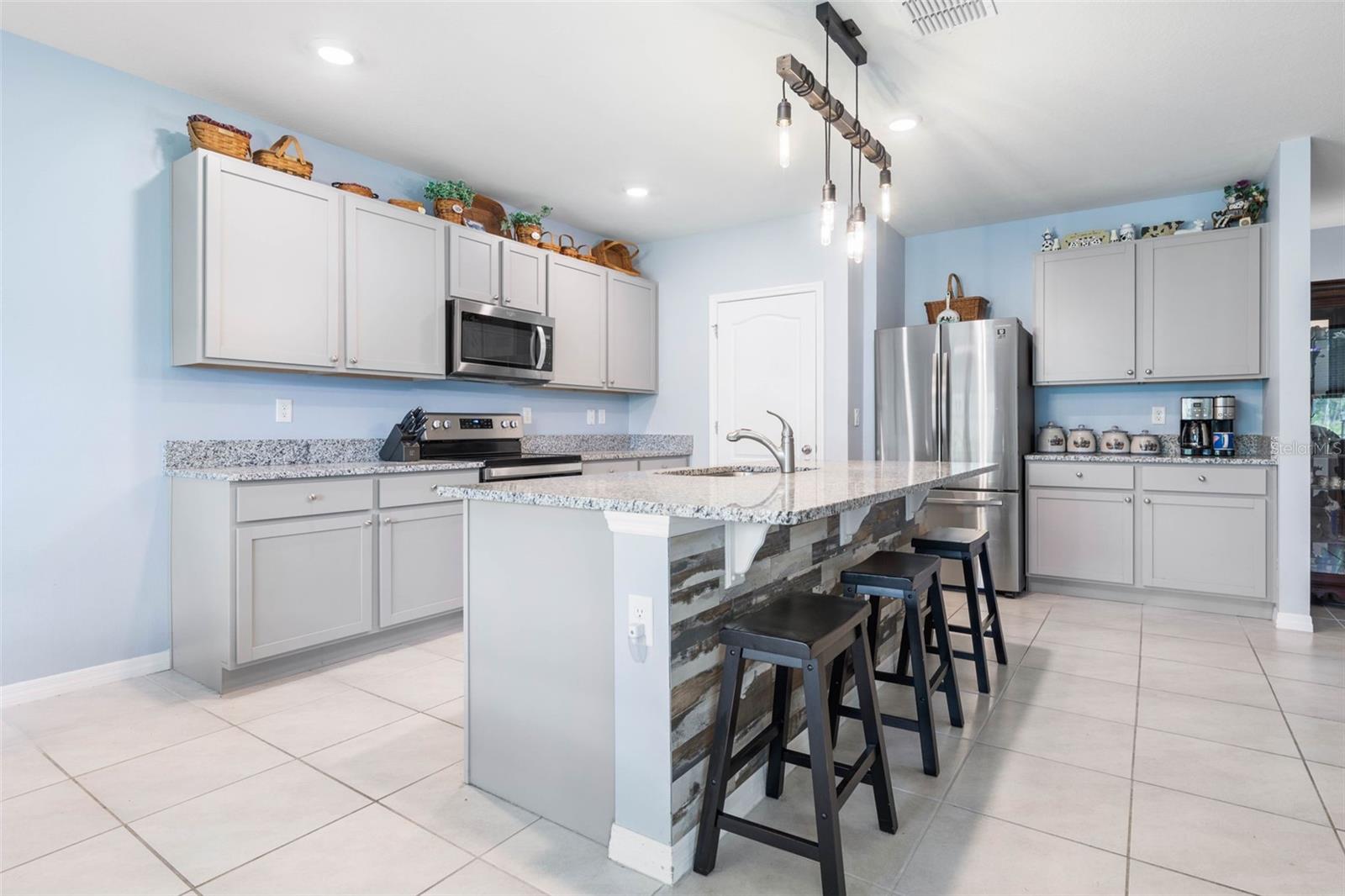 Image 15 of 53 For 277 Sunset Point Drive