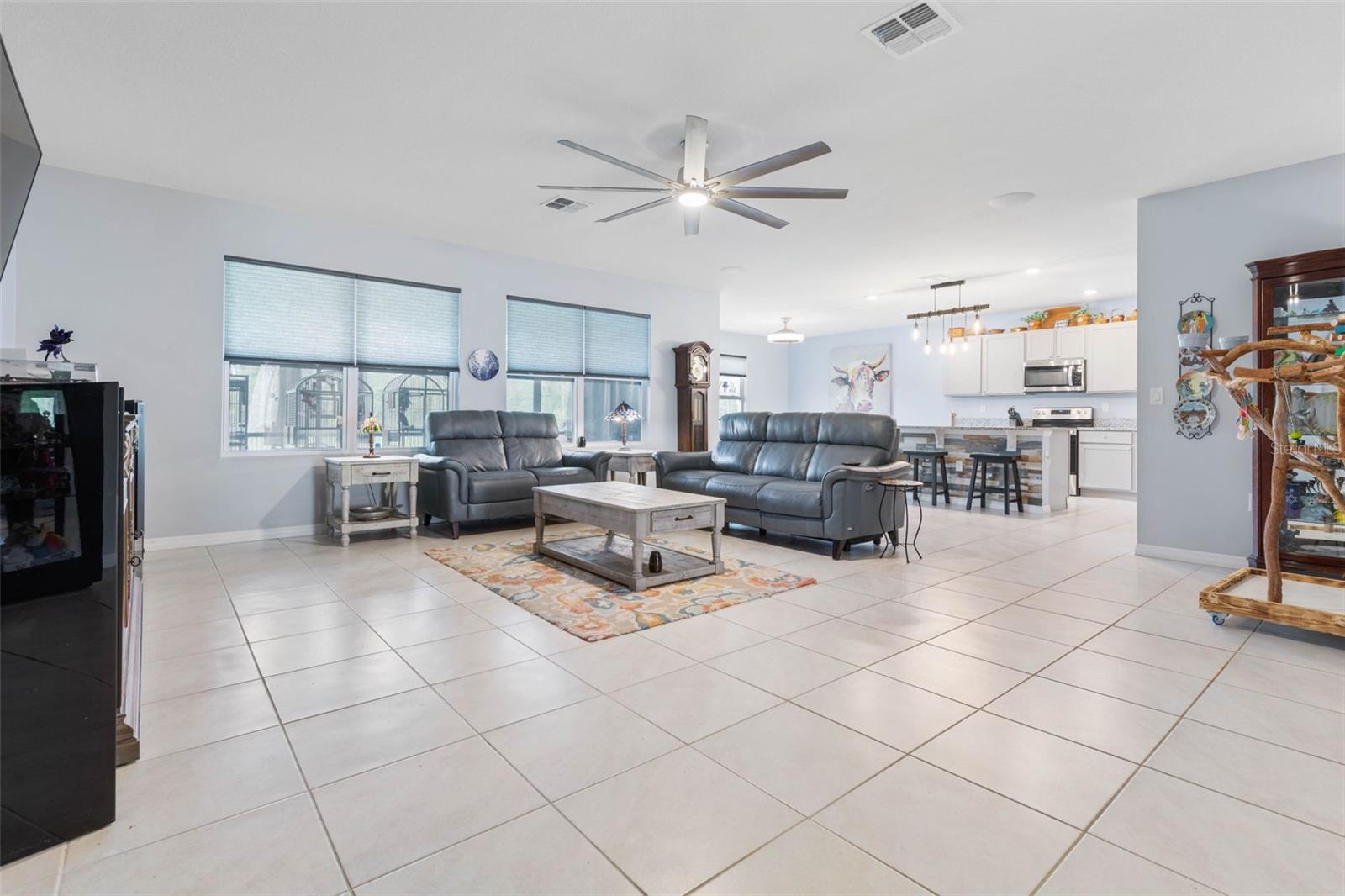 Image 9 of 53 For 277 Sunset Point Drive