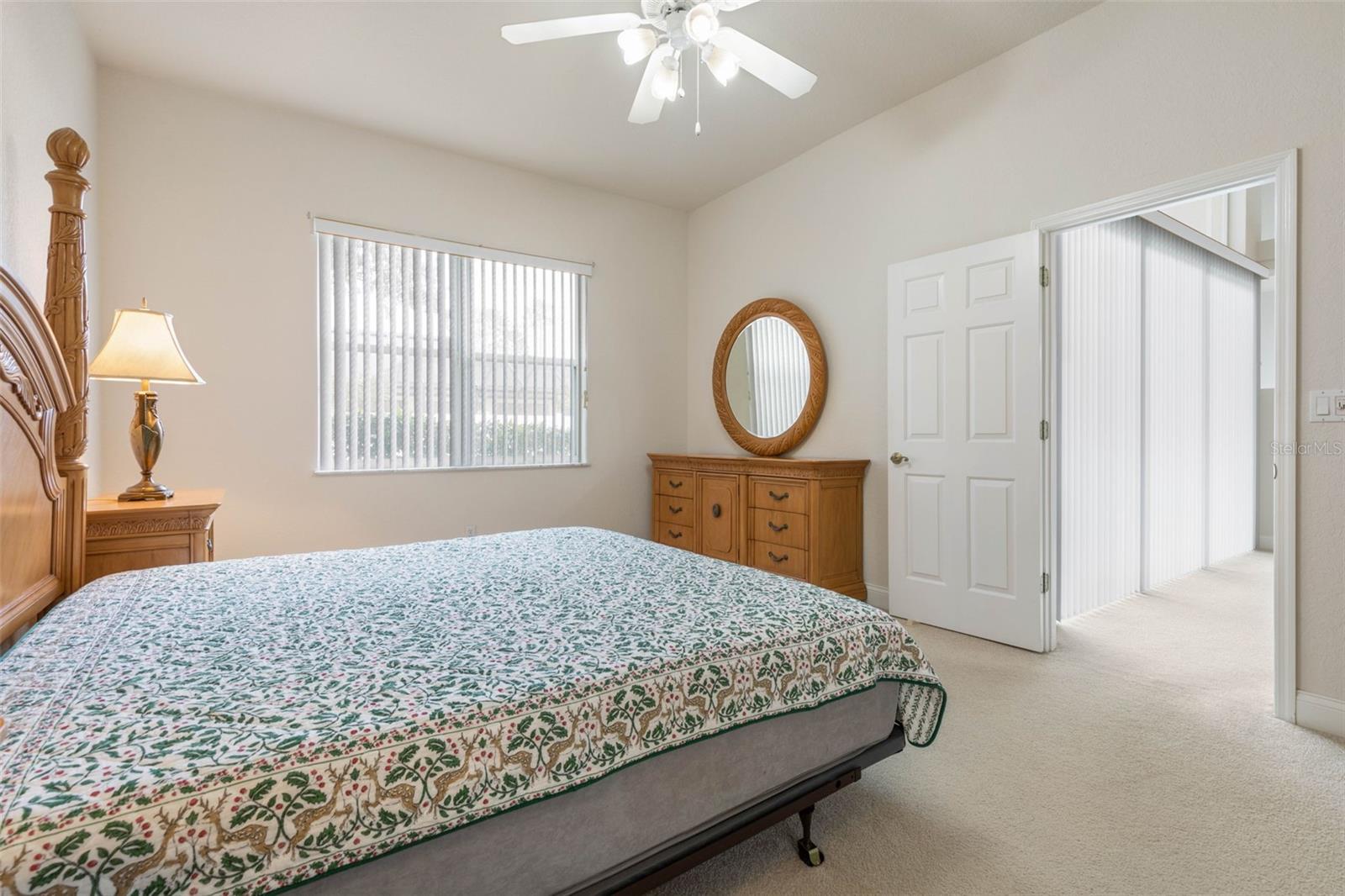 Image 20 of 49 For 24 Essex Lane